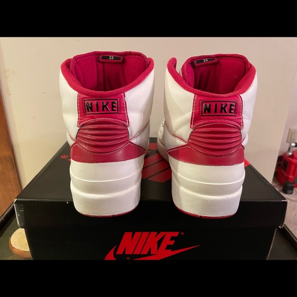 Jordan 2 Retro Countdown Pack (2007) Size 11.5 - Picture 6 of 10